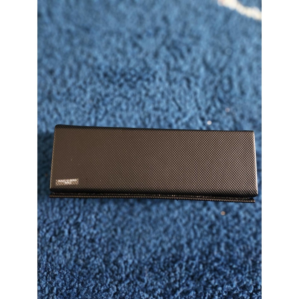 Eddie Bauer Hard Sunglasses Case - Picture 3 of 5